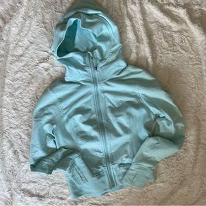 LULULEMON | Aqua Scuba Hoodie Hip Length Fits Size 6/8 Excellent Condition